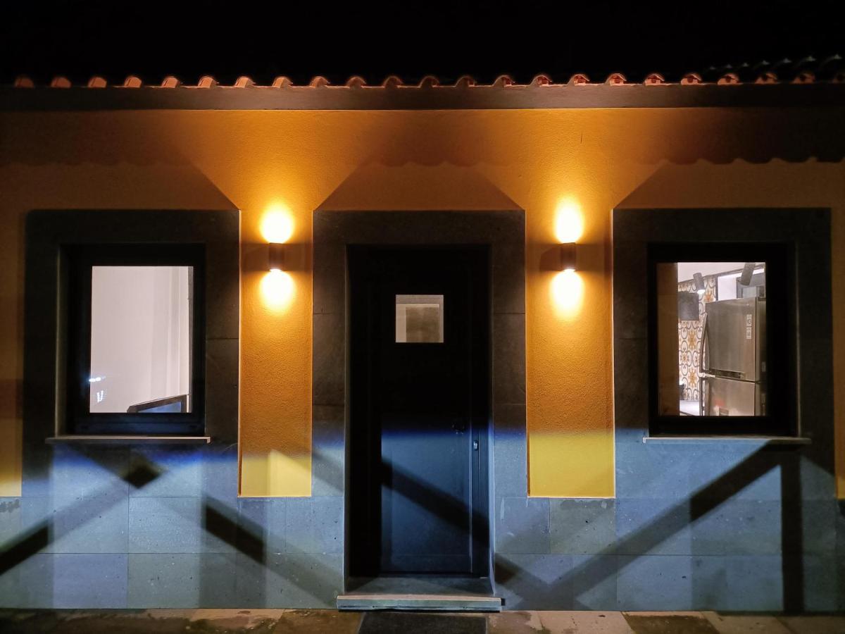 فيلا Casa Da Vinha Escondida Al Biscoitos  المظهر الخارجي الصورة